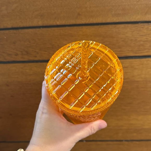 Starbucks Cold Venti 24 oz Cup Yellow Mango Jewel Tumbler Summer 2022 - Picture 3 of 7